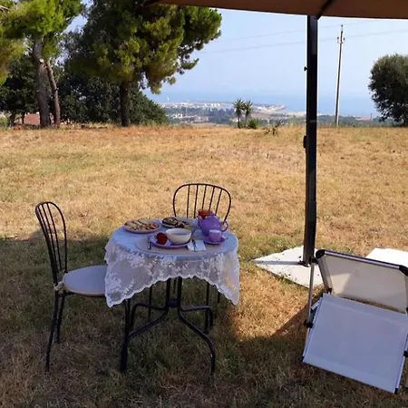 La Collina Sul Mare Nocleg ze śniadaniem Marina Palmense